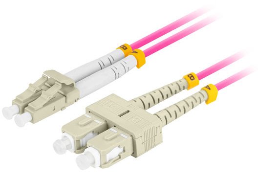 Lanberg Cable Fibre Optic Mm Lc Upc-sc Upc Duplex 1M Lszh OM4 50 125 3.0MM Violet